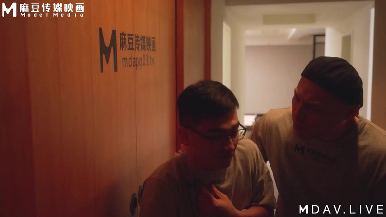 ModelMedia Asia: Md-0231 职人系列／痴女空姐杂交趴