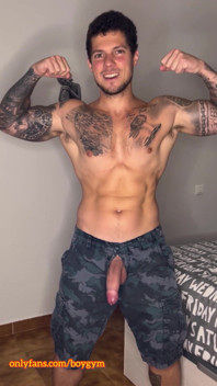 Military Huge Cumshot with No Hands