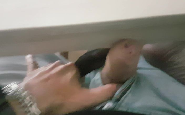MisStockingFeet: Sega con i piedi in calze sotto il tavolo
