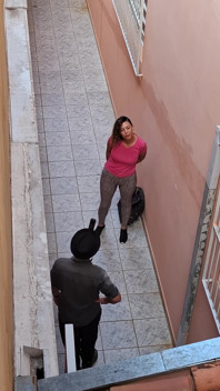 Ho lasciato il mio capo mi strappare i vestiti dopo che mi ha sorpreso a fumare