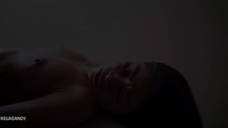 Midnight desire: Lékaři měli plný nahý sex se sexy pacientkou