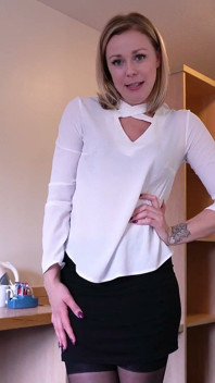 Lucy Lauren - Ce Boner - Joi