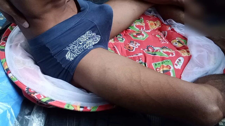 Eagle1800: Sólo masturbace (48)