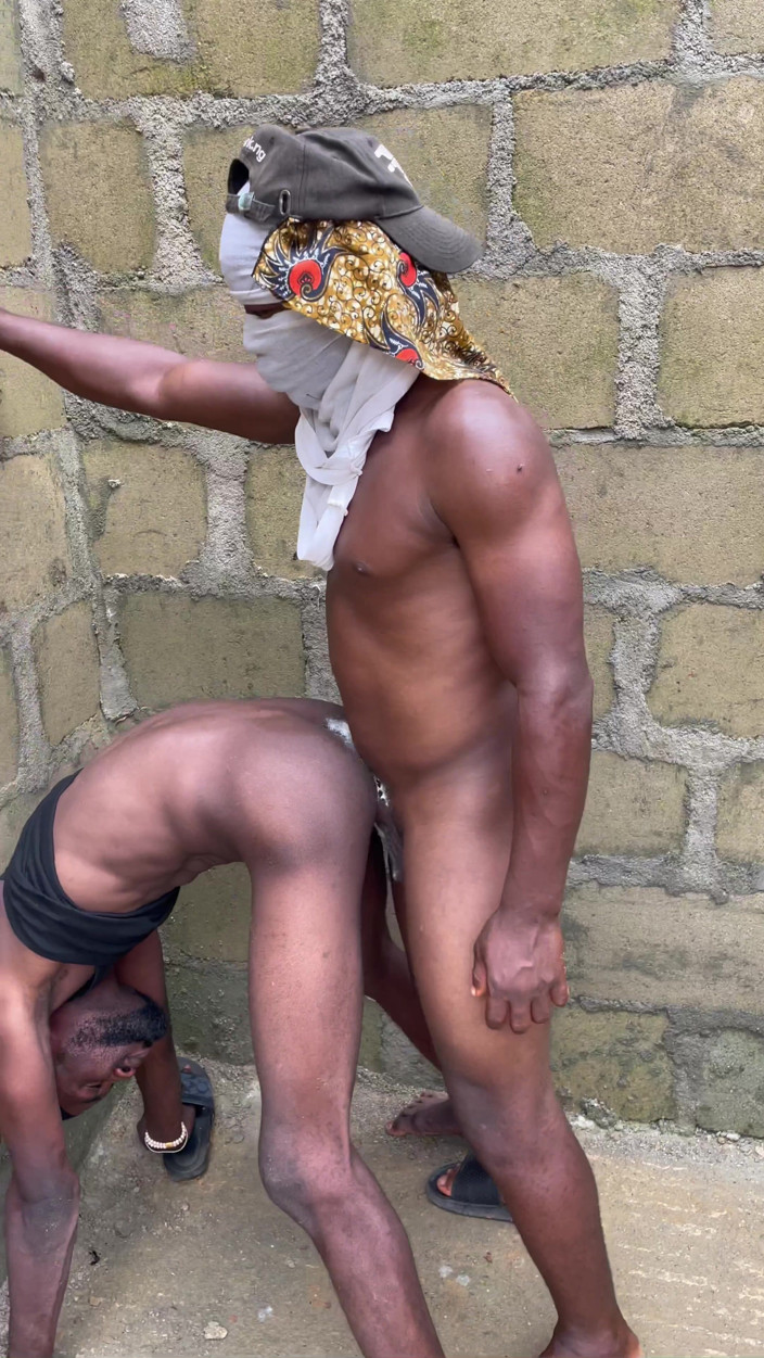 Sexylary: Dieser typ mit einem fetten langen schwanz fickt mich so...