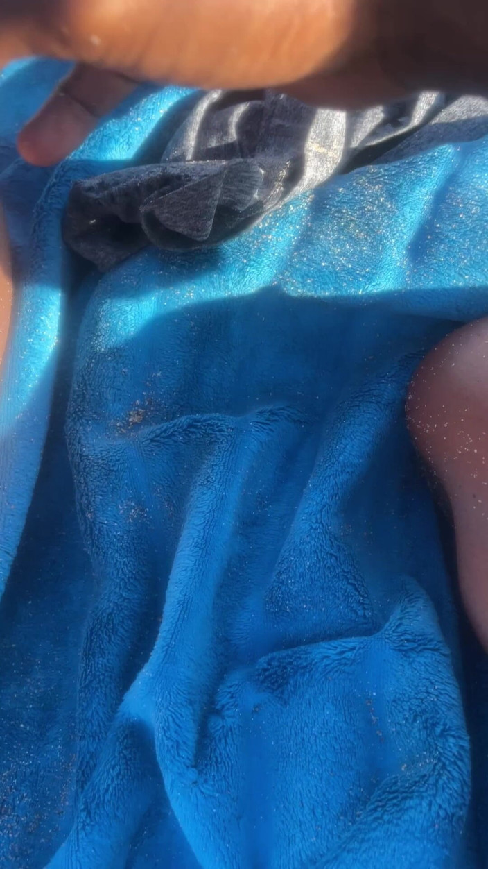 Bubbling_booty: Fucked at the Beach