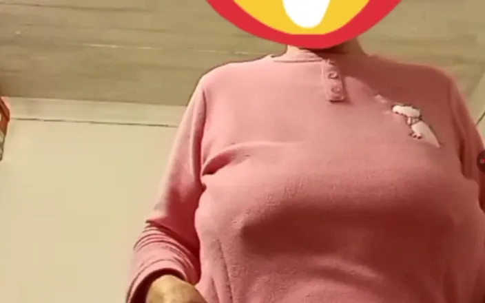 Dog4242: Granny Heats up with Young Penis