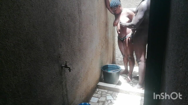 Pornsexlive: The Taste of Making Love in the Shower Is More...