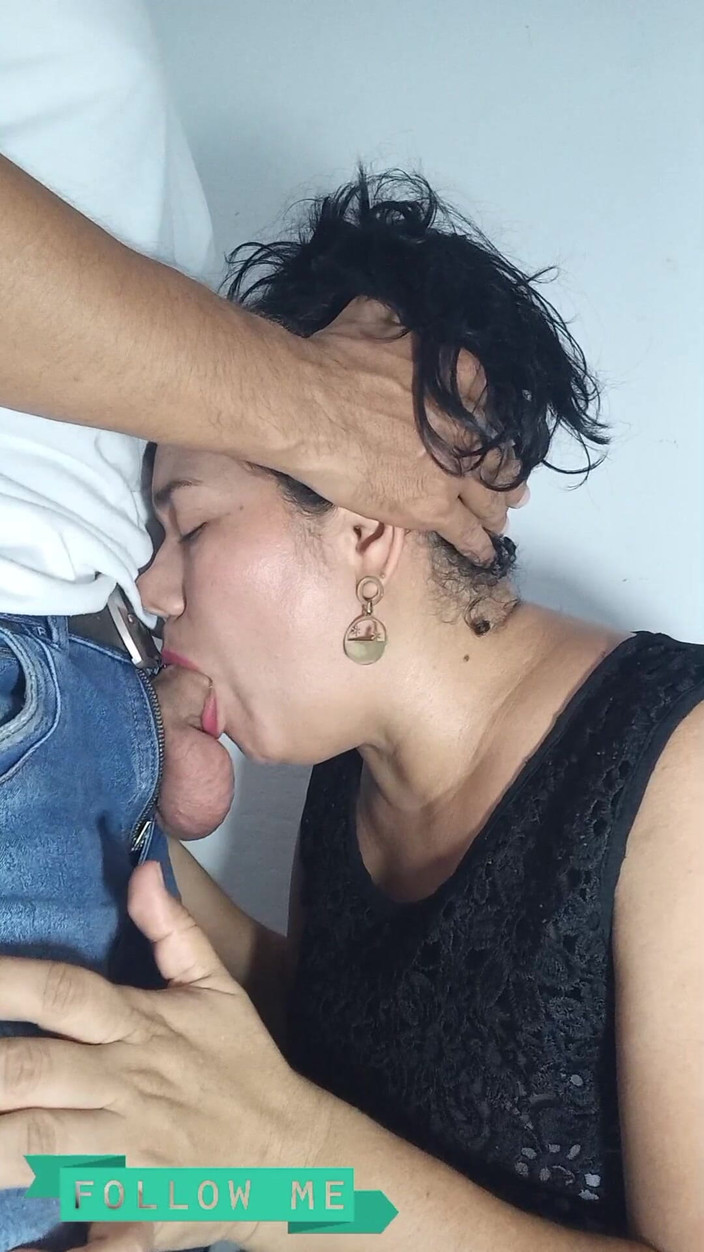 Valkyrie and Luigy Couple: Cewek toket besar nyepong kontol sampai tengrokan