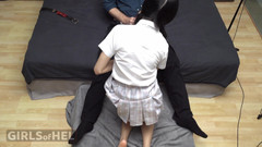 Girls of Hel: Postel je promočená v jejím stříkání - intenzivní sex a skutečný ženský...