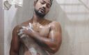 Bonghunkx: Mýdlová zábava ve sprše