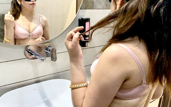 Anne Steele: Gagica indiană desi Anne face ore suplimentare cu șeful ei - călătorie...