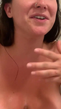My 55m Photographer Was All Over Me After Seducing Him in the Bath. He Got Me Good!