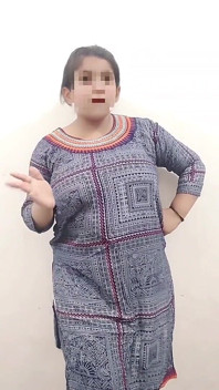 Shabnam khatun lagi asik ngobrol sama pacarnya