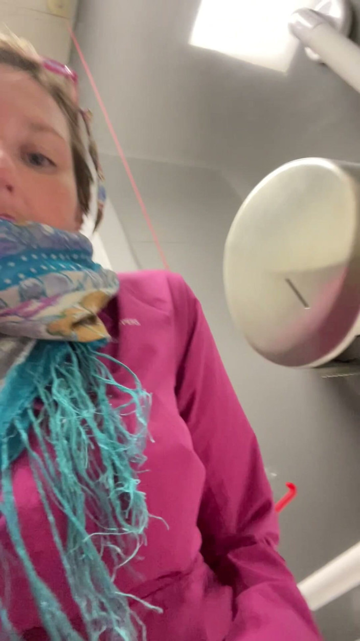 Pissing Paradise: Hot Mess MILF &amp; a Close up View of Her Beautiful...