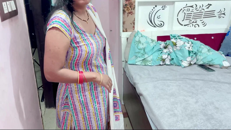 Neelima69: First Time Fucking Friend Hot Stepmom While She Alone at...