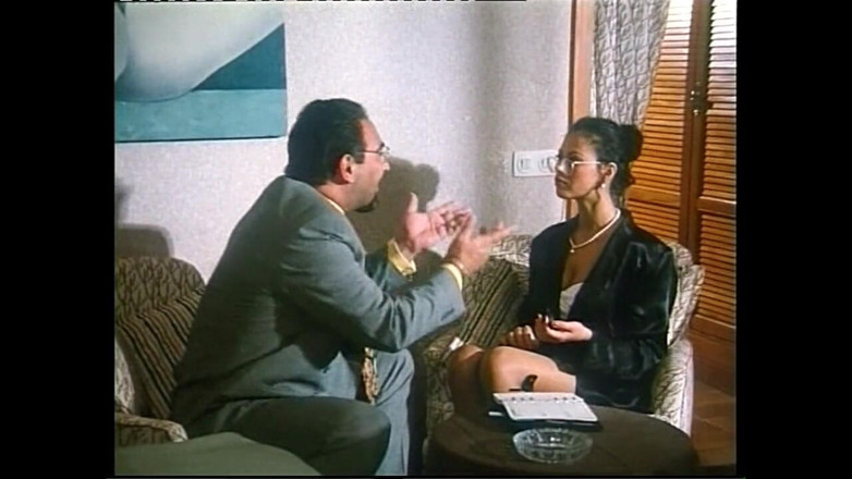 XTime Vod: ファンタスティックセクシーな心理学者の尻が角質のクライアントによって手に入れられ、射精されました