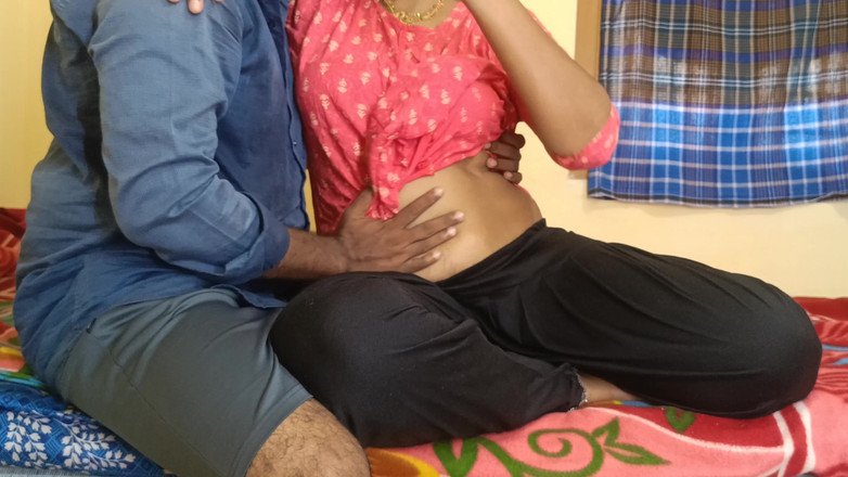 Wonder: Ilakkiya genießt doggystyle-ficken