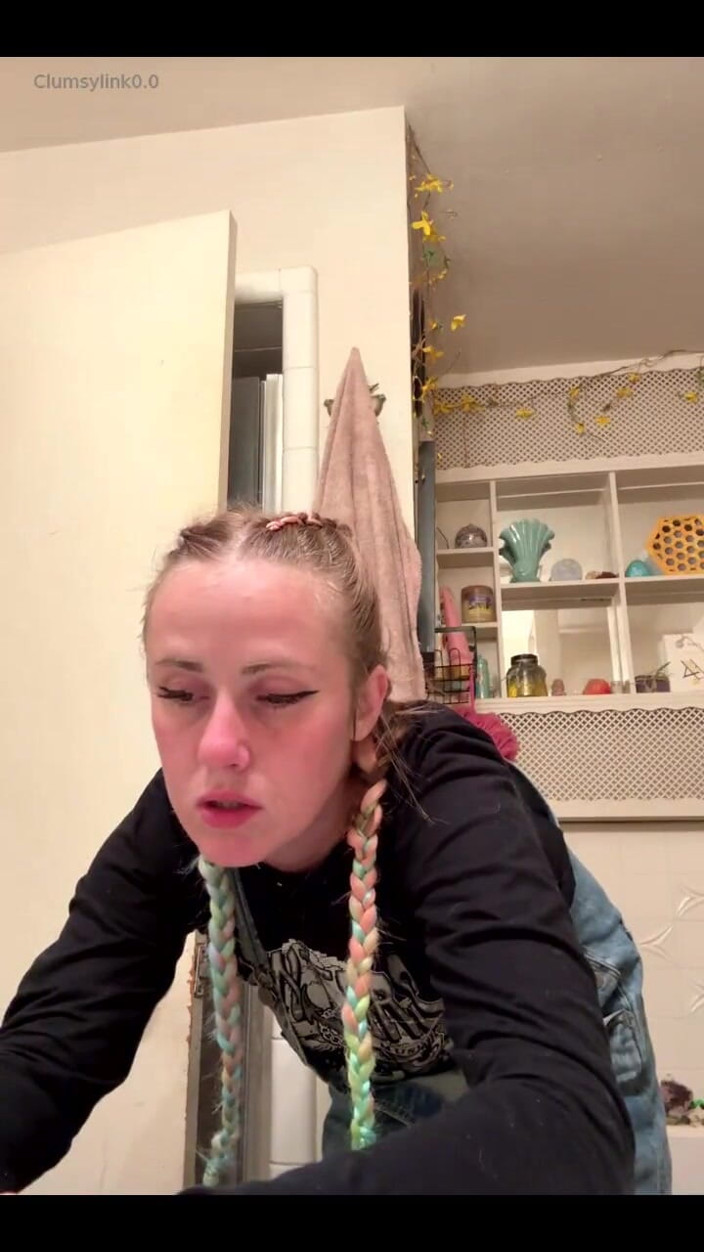 April Sparx: ストリーム