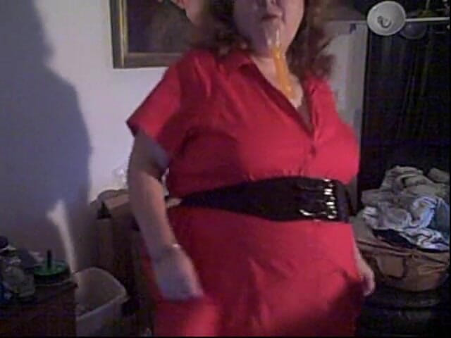 BBW nurse Vicki adventures with friends: Sexy dancing in my red dress part of a cam...