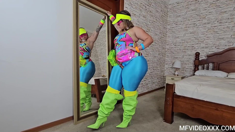 MF Desires: Heavy Massive Ass for Two