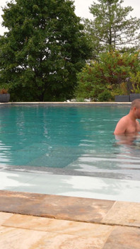 Mein Schatz Fickt Mich Im Pool Der Villa!
