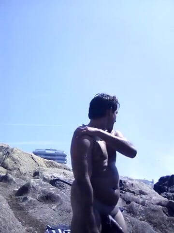 Boy top Amador: Sehr geil am fkk-strand