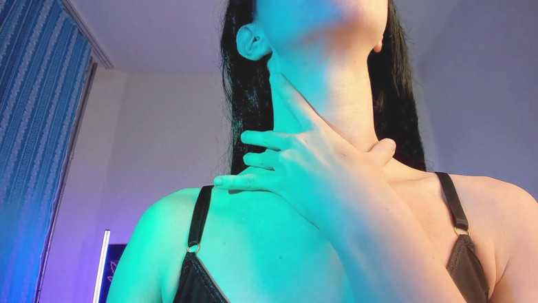 Skinny_lady69: Gât și buze cu fetiș