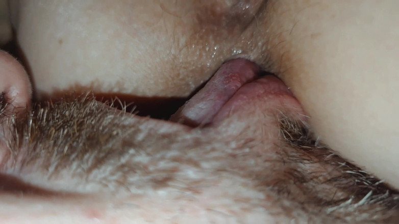 Gigi oficial: Aku ngasih kamu mock-up lubang pantatku dari dalam dan kamu...