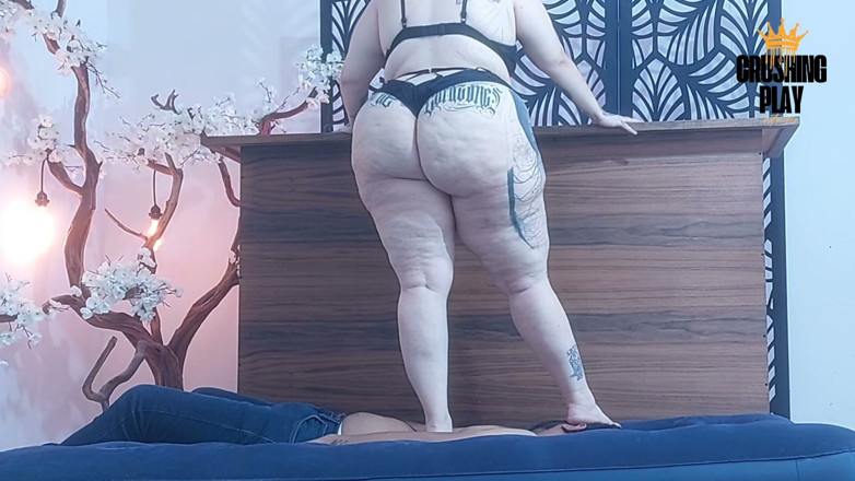 Crushingplay: Топчусь тяжелое без звука