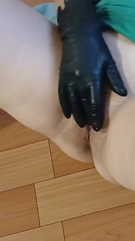 Am writhe pe podea de la orgasme puternice