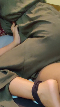 สาวมุสลิมตูดเด้งสวยขี่ควยยักษ์
