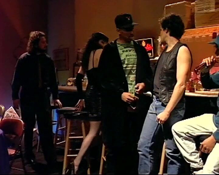 Jessica Rizzo Communication: ジェシカ・リッツォは、淫乱なみだらと2つのシーンを提示します