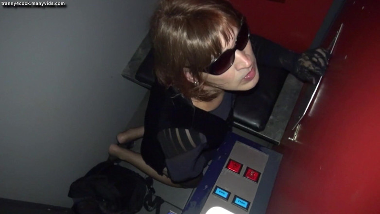 Tranny 4 cock: TV Susans Gloryhole bắn tinh tuyển tập
