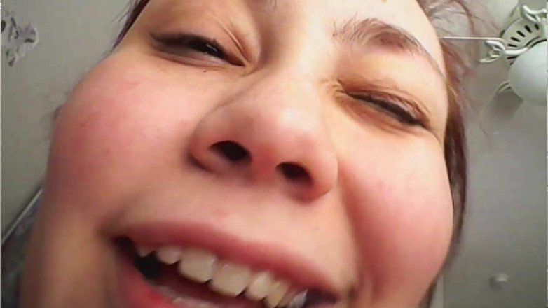 Lenna Lux: Perawat memberimu ujian rektal