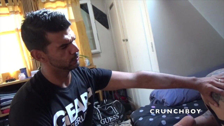 Kinky Bareback Boys: Bastian fucked barebackby Leon xxl