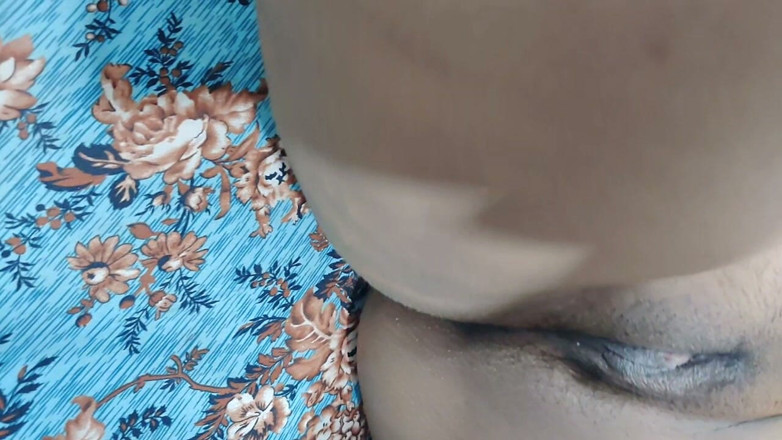 Sairaxsaim: Pregnant Baji - Big Natural Tits Desi Bhabi Boobs Dikhate howay
