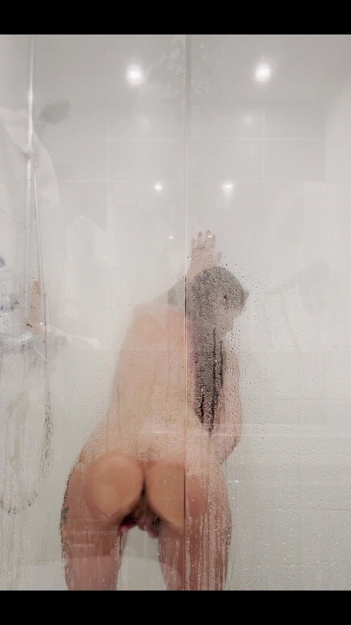 Sandy and Chris: Do You Like to Watch Me, While I'm Taking Shower,...