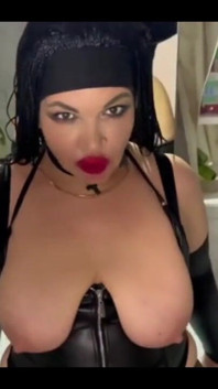 Sexy MILF