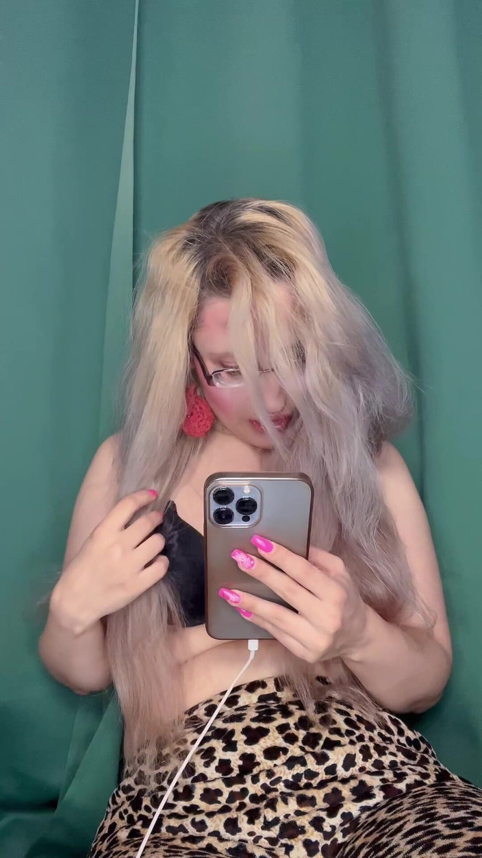 FinDom Goaldigger: Závislost na lásce na webové kameře, část 3