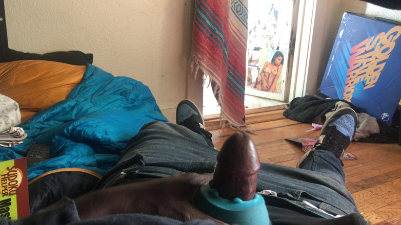 OctoberSky: Club interrazziale caldo