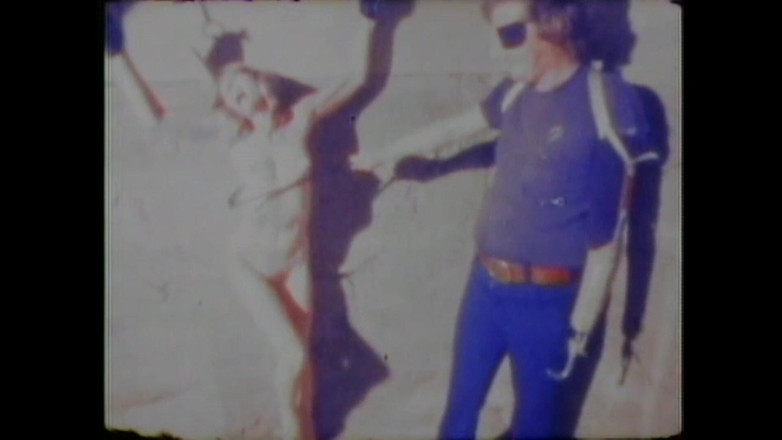 Vintage megastore: Bătăi lesbiene