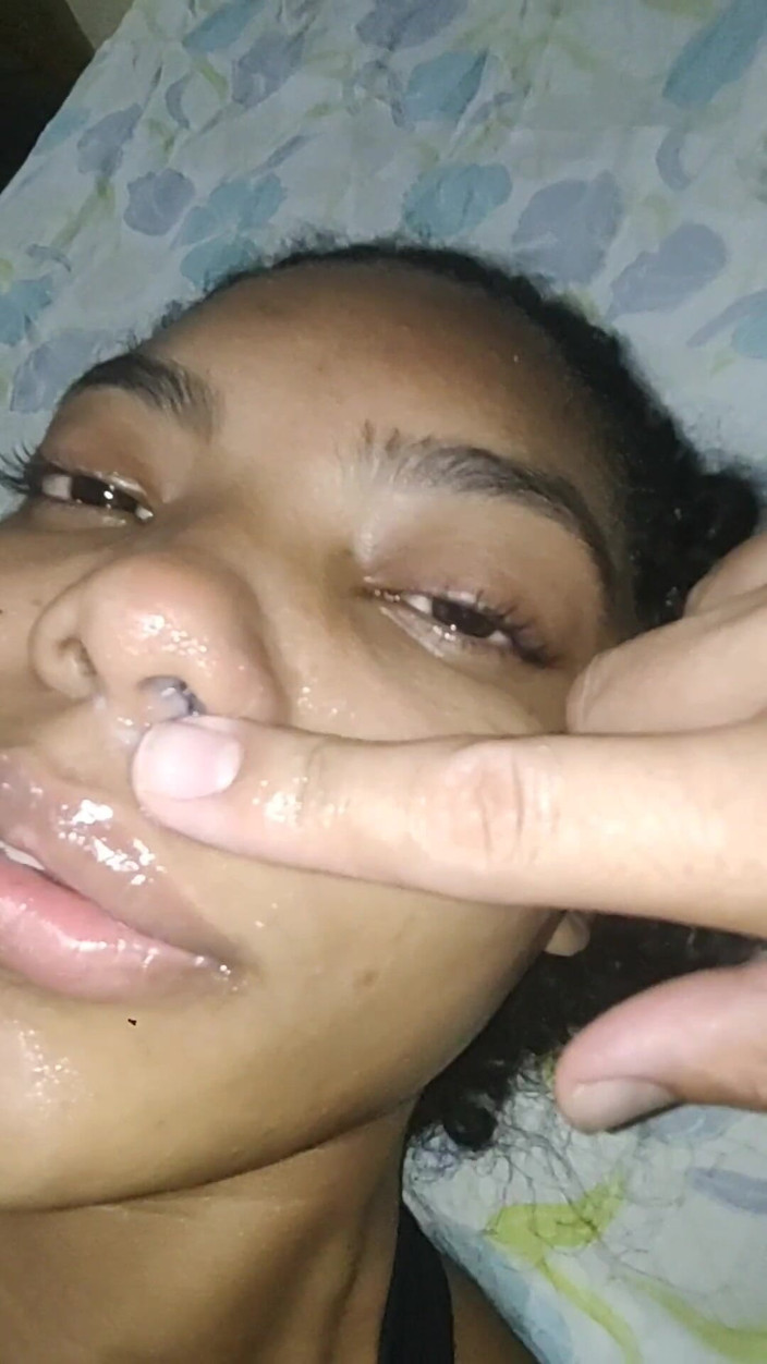 Pietro Montoya: Garganta profunda y chupando mis bolas hasta que se corre...