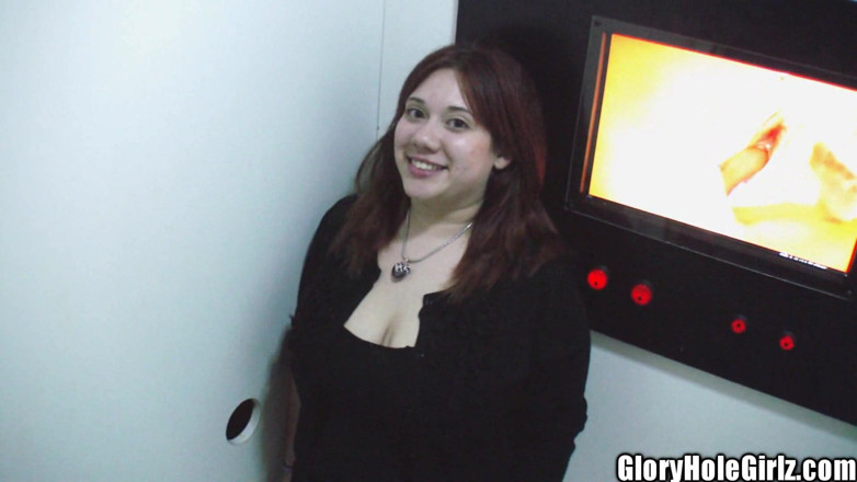 Glory Hole Girlz: Lil Fat Titty Latina Bitch Blows Boners in Gloryhole Cock...
