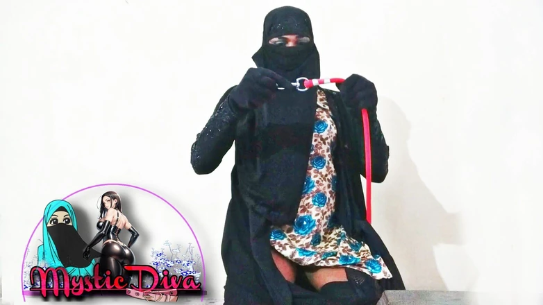 Mystic Diva: 热辣的Niqabi Crossdresser：释放欲望和大胆的时尚”