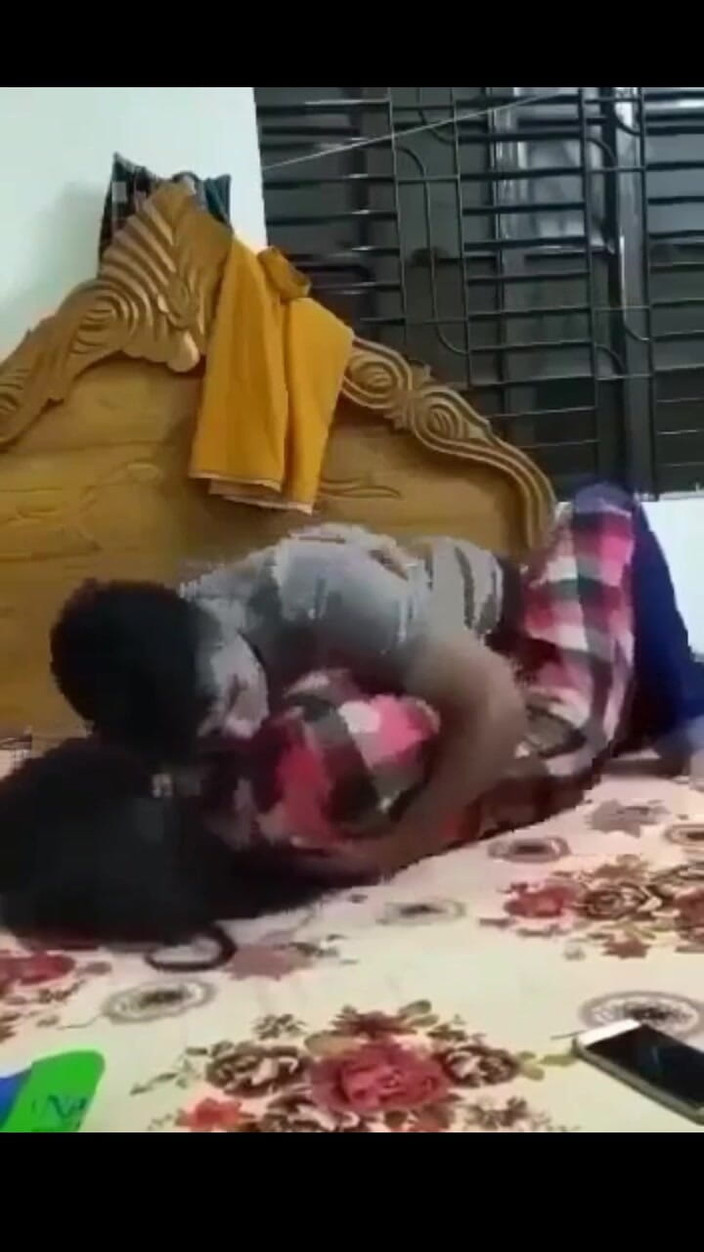 Mahatab Hossain Akash: Deshi Bangla Bhabhi