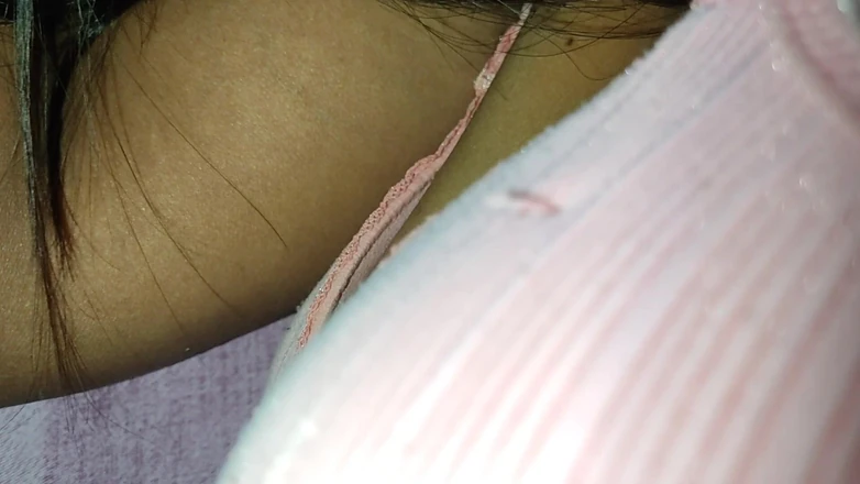 X69: 18 Years Old Nepali Girl