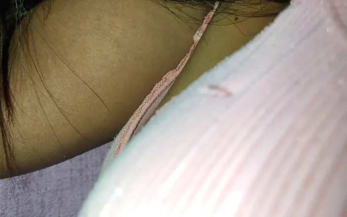 X69: 18 Years Old Nepali Girl