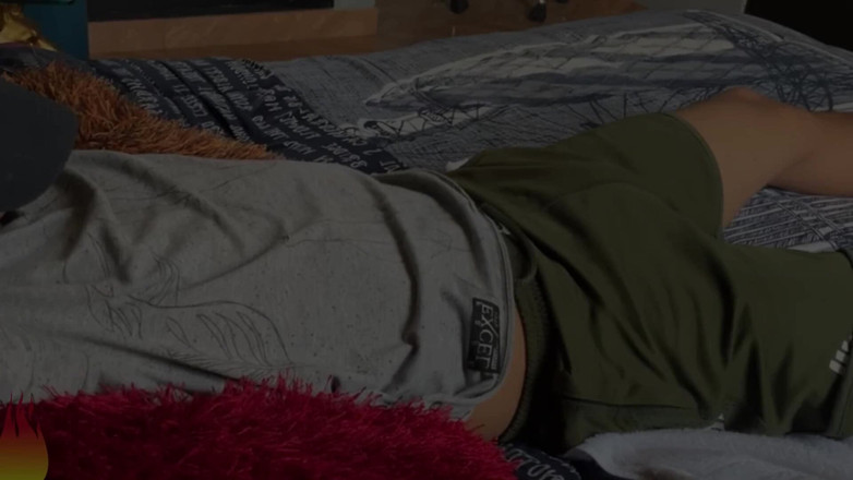 The Substance: Legendarische pijpbeurt met een jonge, magere latino