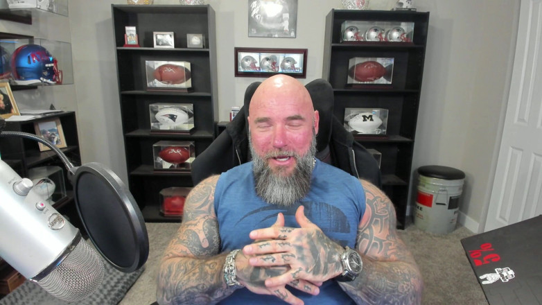 Raw and Uncensored with Masculine Jason: Consider This Before Dating a Bodybuilder