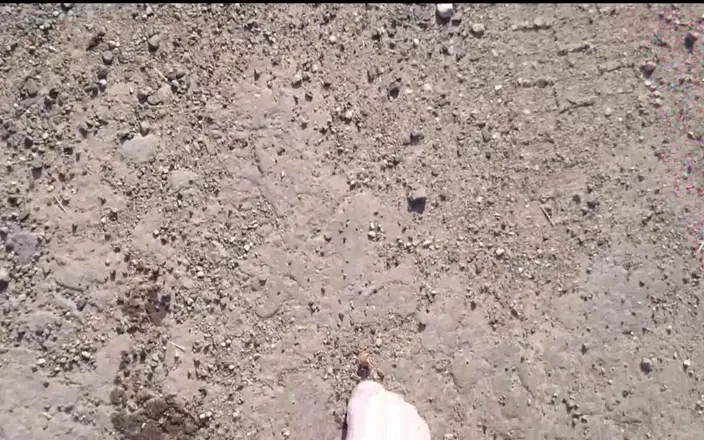 Carmen_Nylonjunge: White Socks in the Puddle